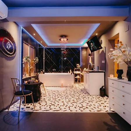 Nl Luxury Villa *